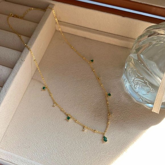 *NEW Gold Emerald Diamond Drop Necklace - Picture 4 of 9